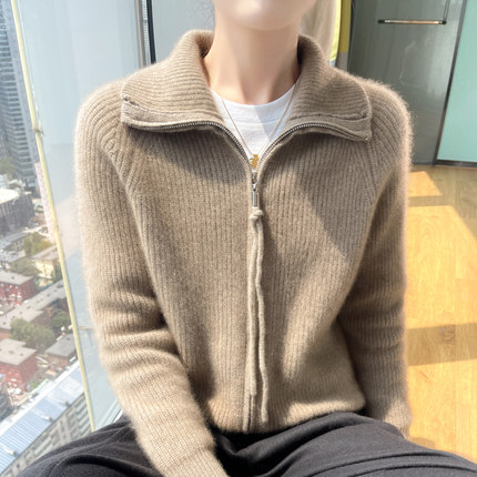 2024秋冬新款高级感毛衣外套女宽松立领加厚针织开衫气质翻领上衣