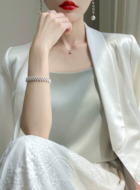 一字领女吊带夏西装内搭打底缎面真丝背心提花醋酸丝绸白色上衣