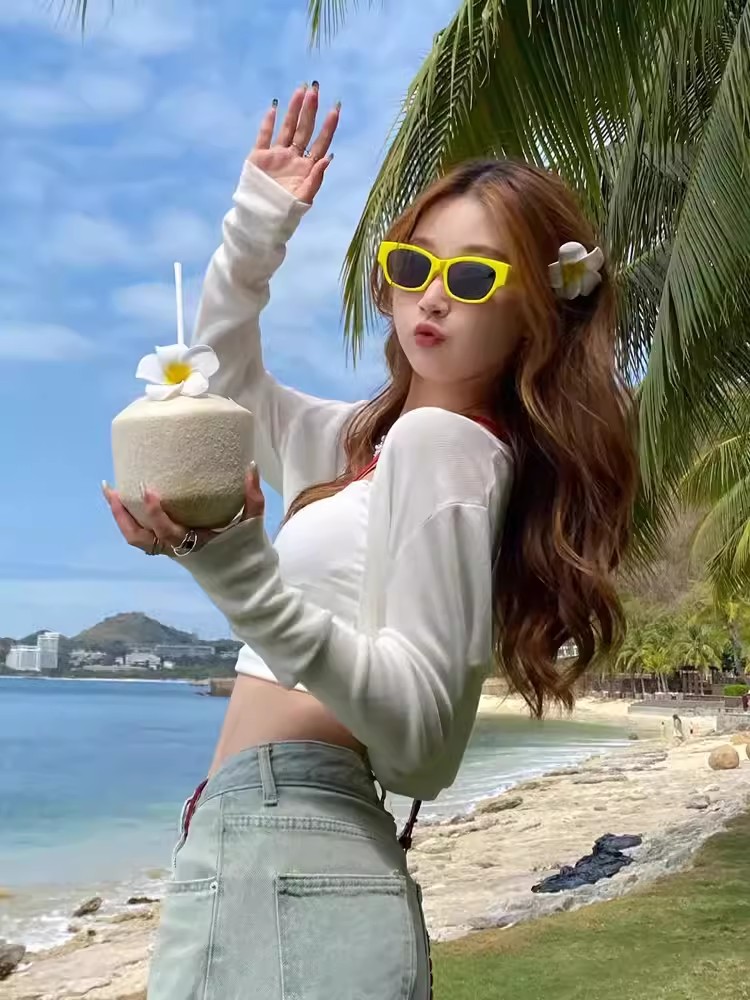 thumbnail for Ice silk knitted cardigan over white sunscreen clothing, women's summer thin sundress, shoulder cover-up, air-conditioned shirt jacket