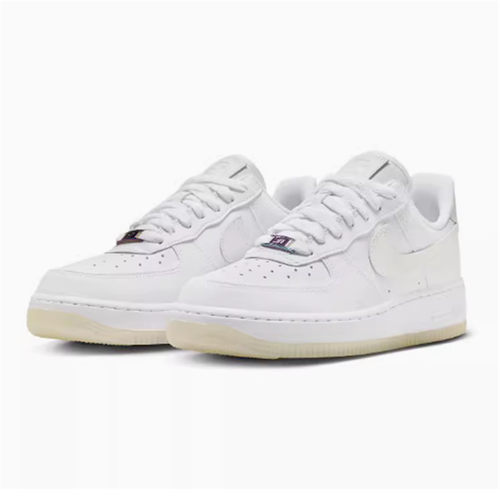 Nike系带女款板鞋低帮减震耐磨