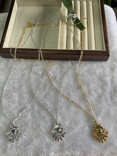 西班牙unode50恶魔之眼项链个性吊坠女欧美ins冷淡风新品轻奢