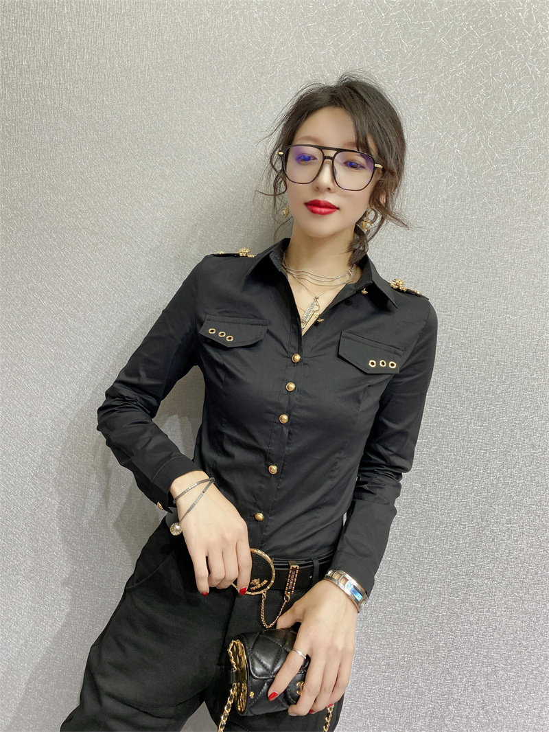 秋季新款长袖方领衬衫女时尚洋气铁环装饰百搭衬衣肩章打底小衫潮