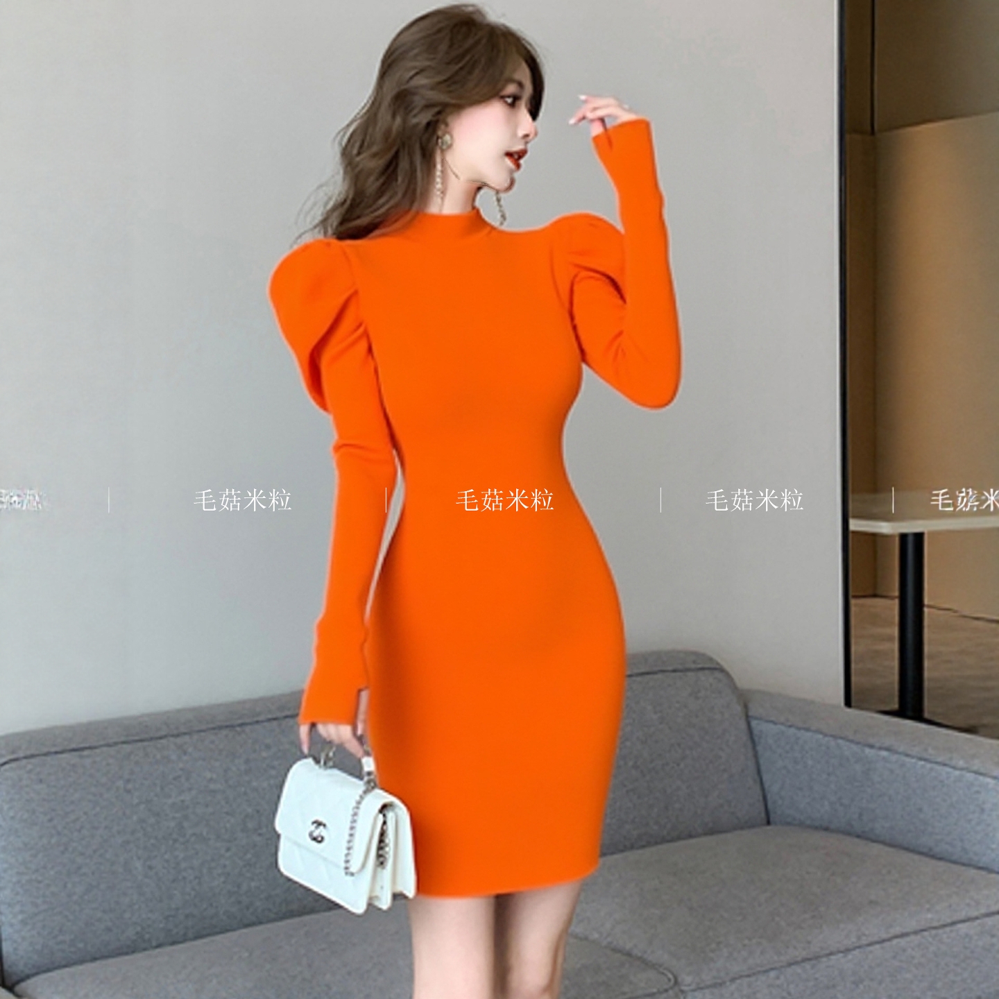 法式泡泡袖包臀针织连衣裙