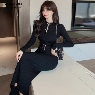 针织连衣裙女秋冬修身包臀开叉配大衣的长裙子收腰显瘦腰带打底裙