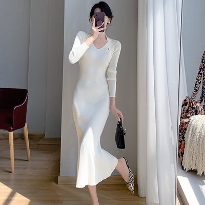 高级感鱼尾针织连衣裙