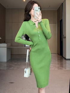 针织连衣裙女秋冬法式polo领高级感御姐紧身包臀中长款毛衣打底裙