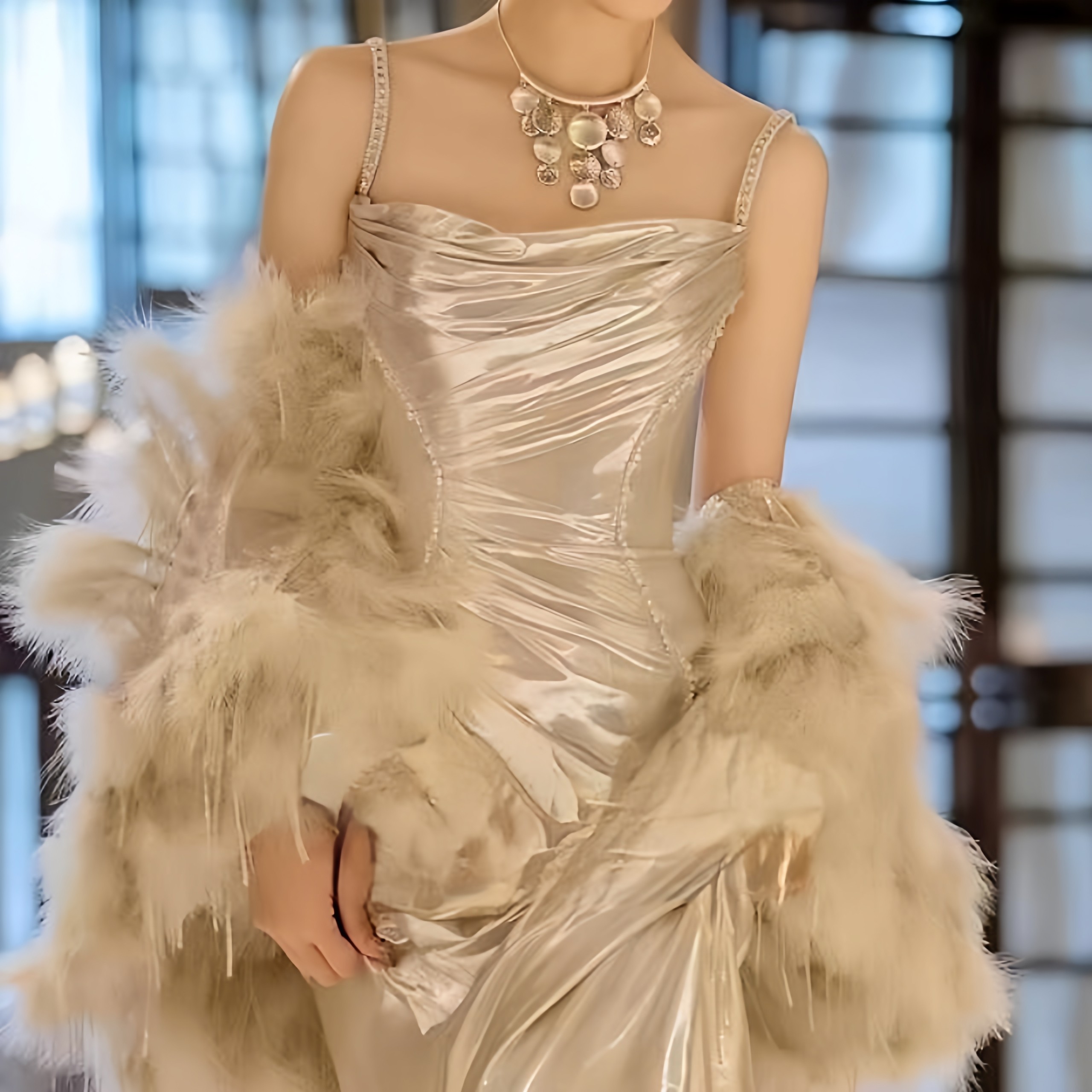 新娘订婚晚礼服披肩外搭小众轻奢高级感婚礼敬酒服羽毛披肩超仙气