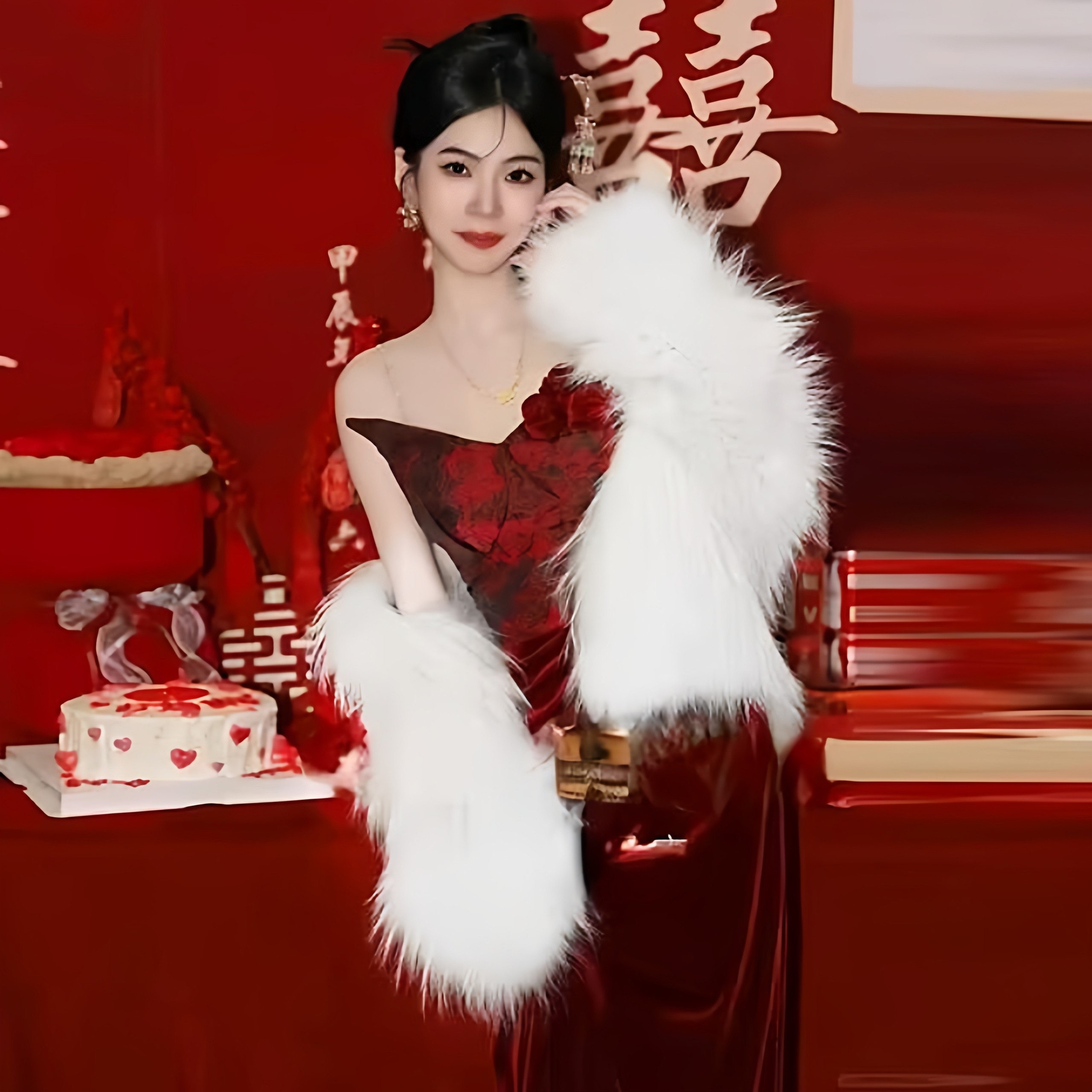 新娘仿皮草毛披肩敬酒服外搭2025新款冬季加厚保暖外套订婚礼服女