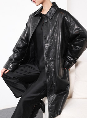 米兰秀款鹅绒翻领酷飒皮衣羽绒服