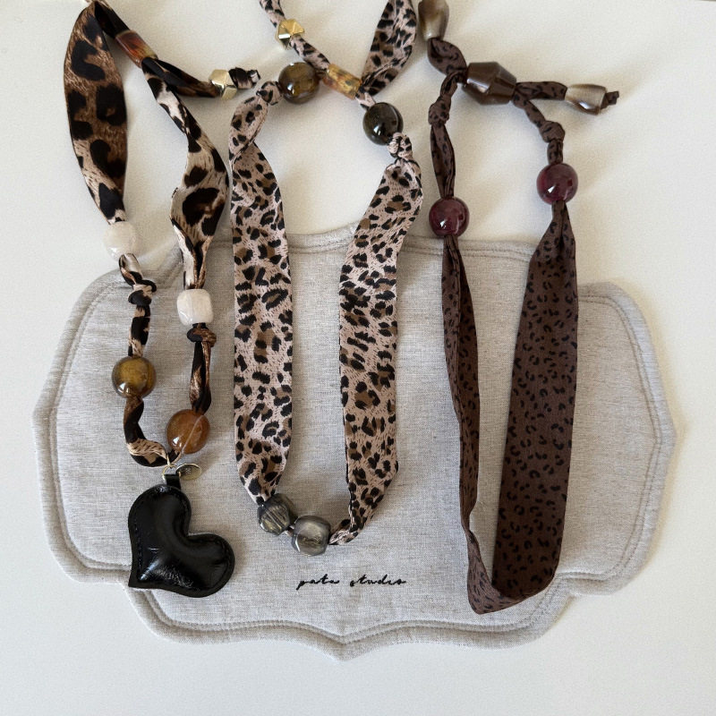 咖色美拉德豹纹丝巾项链女小众独特复古设计毛衣链串珠配饰,饰品/流行首饰/时尚饰品新,发饰,淘宝优惠券,粉丝福利购,淘宝优惠卷