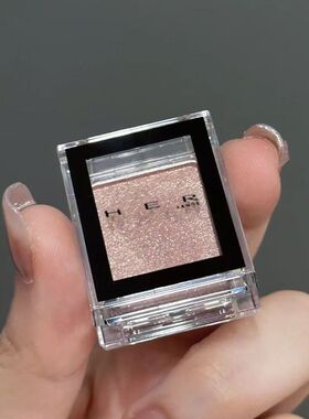 日系一颗bi入单色!单颗成妆kat061百搭细闪珠光卧蚕眼影眼头提亮