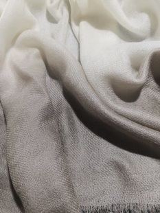深灰色女士围巾披肩 空调长方形薄款 2021年夏季 防晒戒指绒羊绒新款