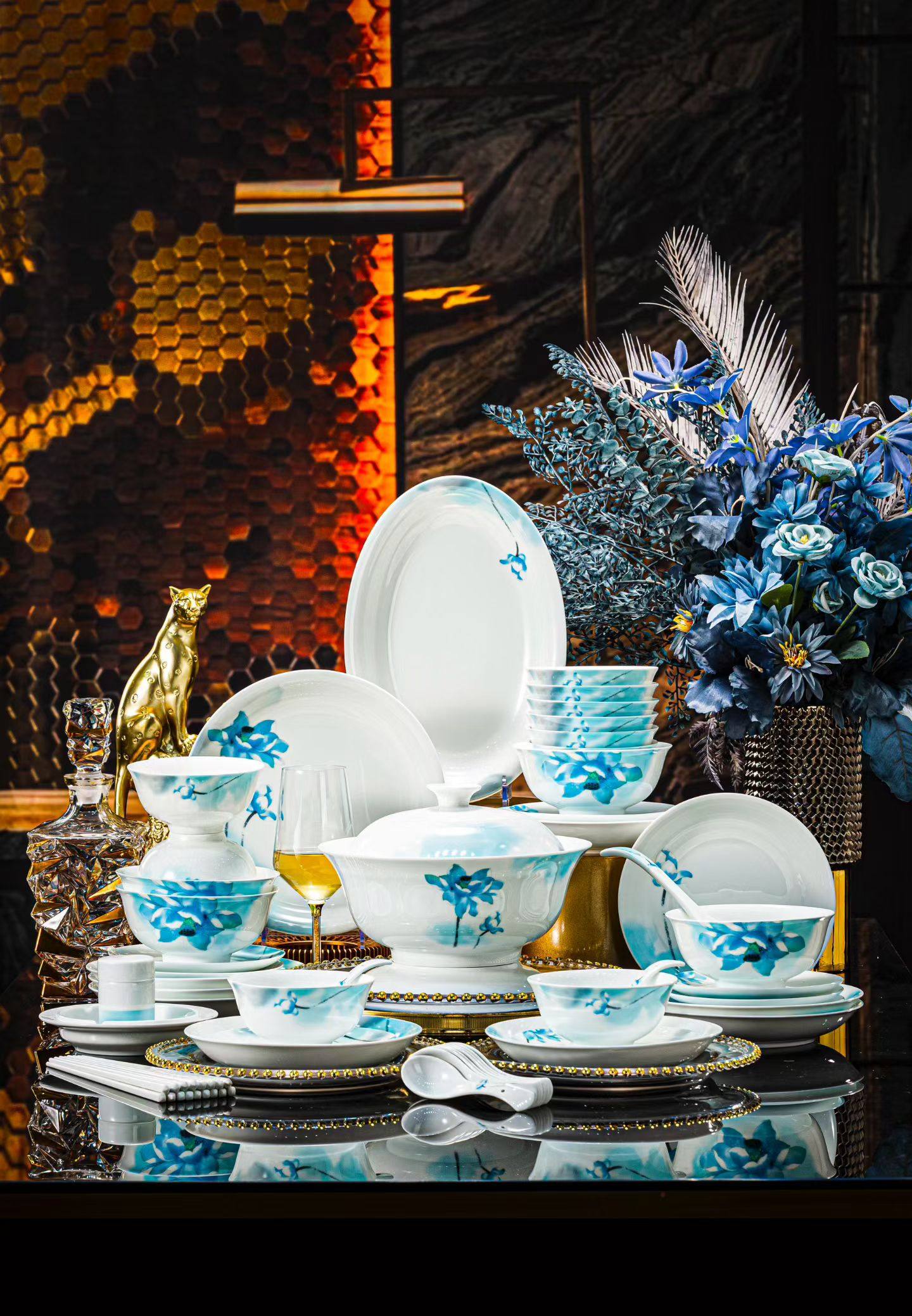 高温玉泥瓷餐具套装家用乔迁礼品景德镇新中式面碗碟60件冰清玉洁