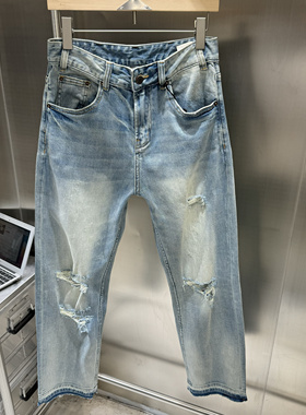 万年大破洞 手工刮烂做旧锁色工艺 直筒宽松版型 蓝色夏季牛仔裤