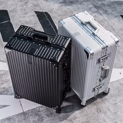 日本MUJIΕ旅行箱行李箱小型铝框20拉杆箱万向轮24女男学生26密码