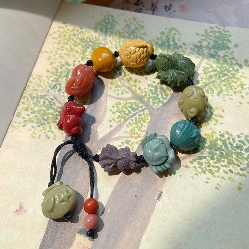 ［雅布藤］彩虹海底精灵手链。盐源玛瑙精品。手工雕刻海洋 玉化