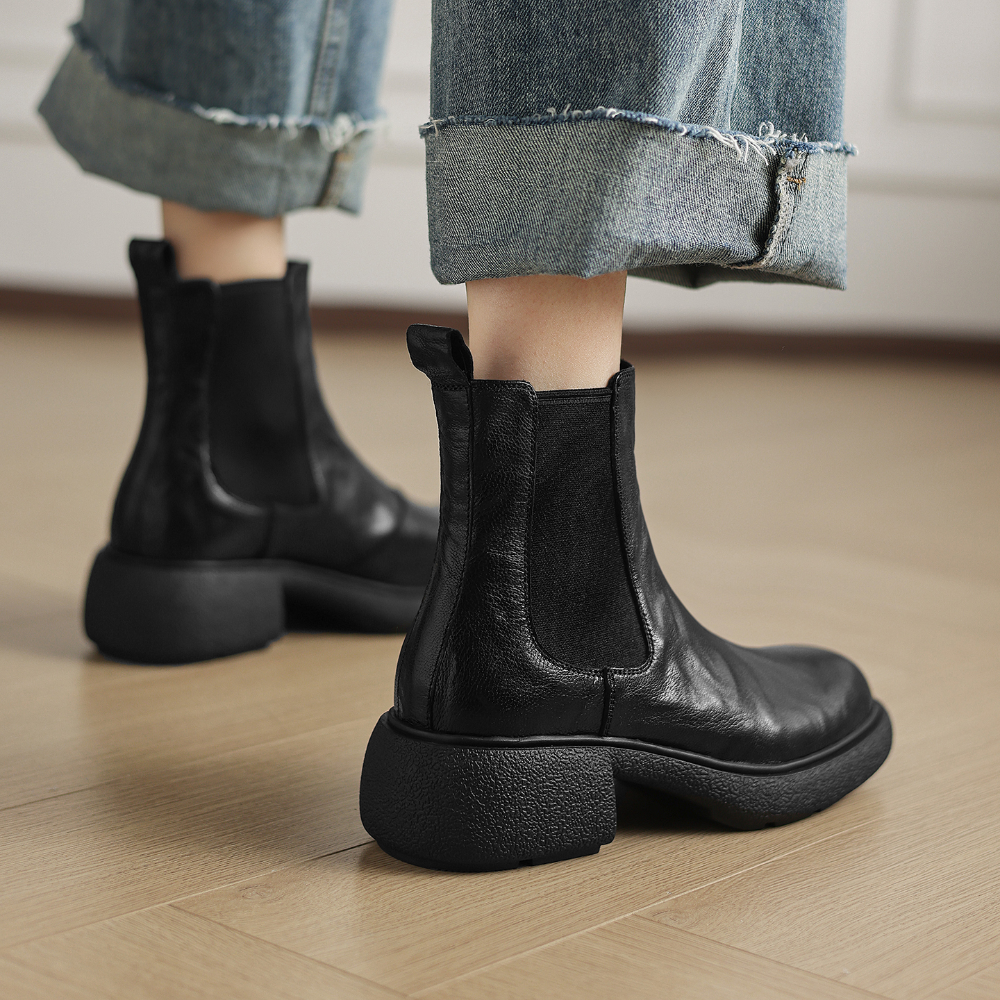 头层羊皮中跟切尔西短靴