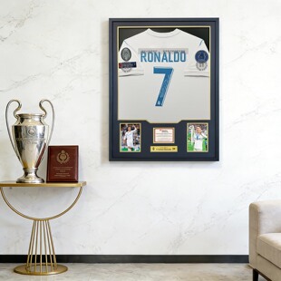 C罗皇马最后赛季签名印签球衣裱相框装饰展示收藏送球迷男友礼物