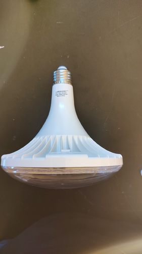 30W 220v E27 全光谱仿阳光5000k 植物灯防水可户外使用