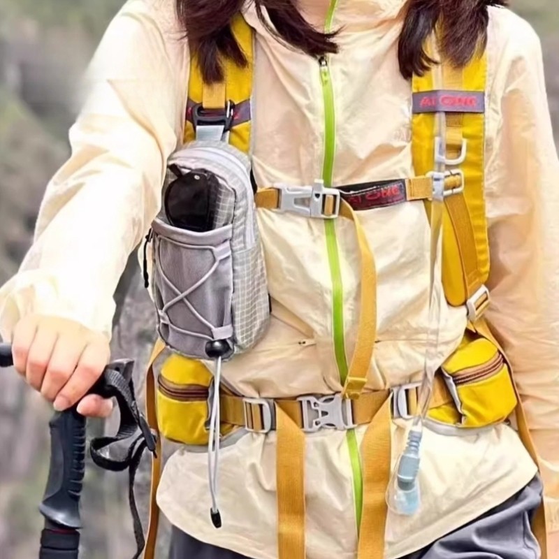 户外胸包肩带挂包登山徒步移动充手机收纳包拓展防泼水斜挎背包