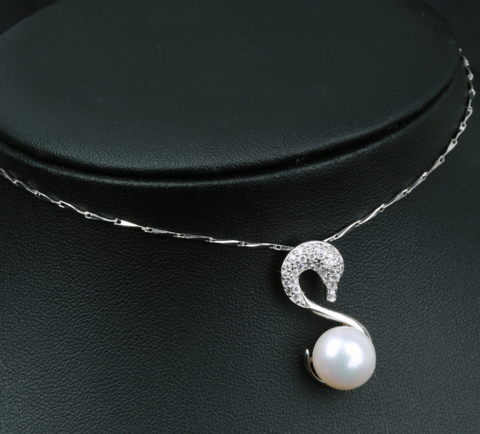 曲颈天鹅天然正圆银色珍珠坠锁骨链凤凰眼水晶圆润颈链海螺螺旋细