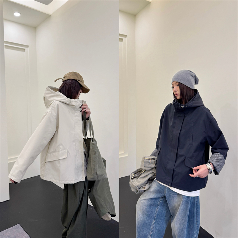 冲锋衣女宽松百搭休闲工装风外套