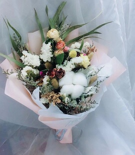 浪漫干花粉嫩公主玫瑰木棉花混合干花束毕业大花束拍摄手捧花礼物