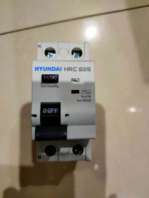 原装正品HYUNDAI现代漏电保护器 HRC63S 2P 63A 0.03询价