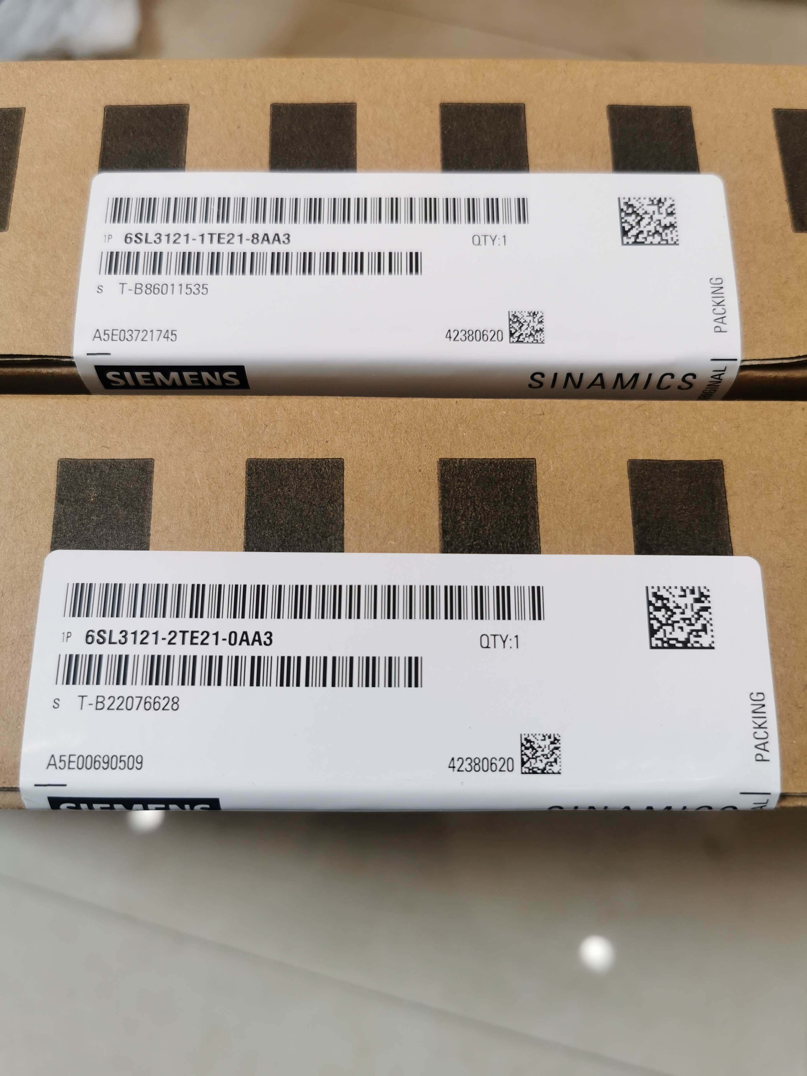 全新原装西门子s120双轴9a伺服驱动器6sl3121-2te21-0aa4询价