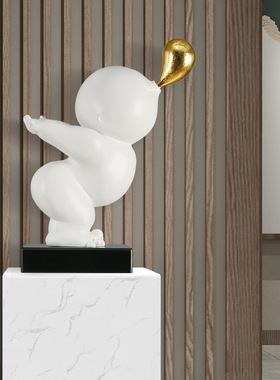 现代简约抽象人物吹泡泡雕塑摆件样板房间酒店大堂家居装饰品摆设