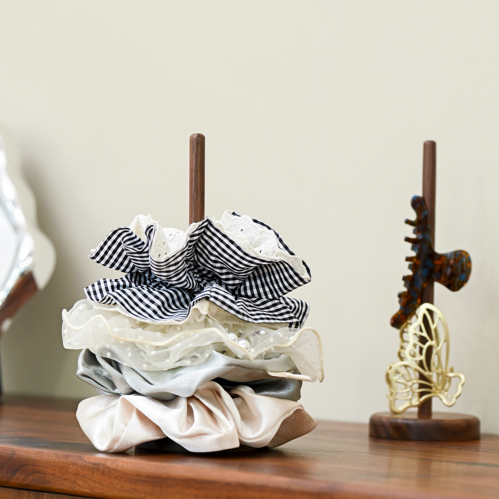 桌面梳妆台发圈发箍发绳置物架