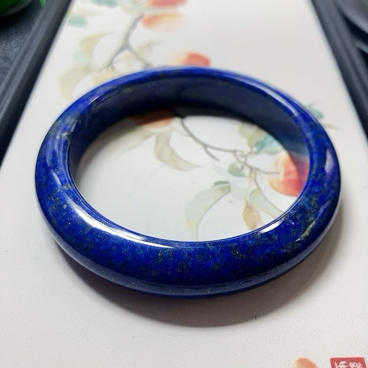 QJ0001号天然阿富汗帝王青金石手镯52圈口一图一物