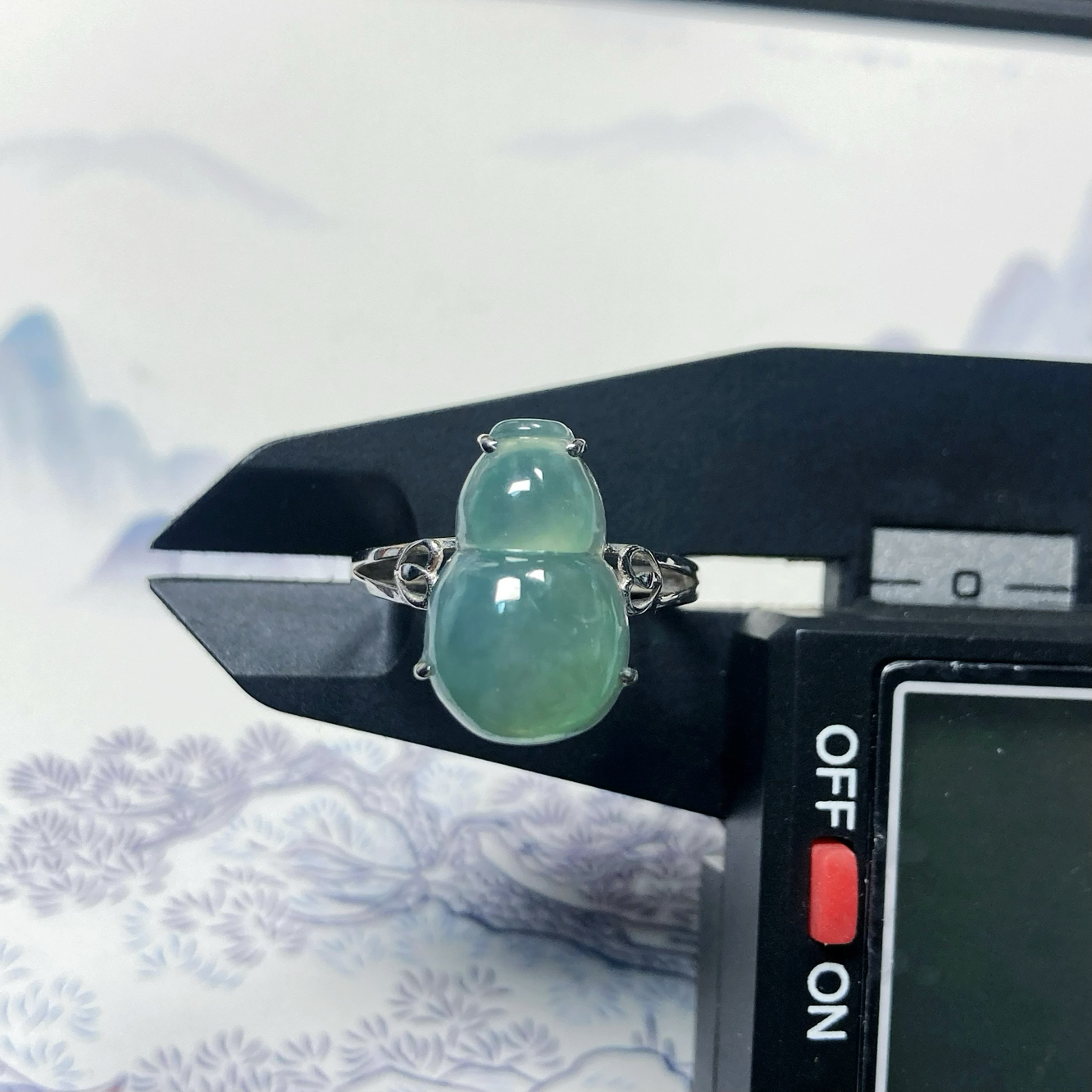 9549号天然缅甸翡翠a货18k白金冰种晴绿葫芦戒指不封底一图一物