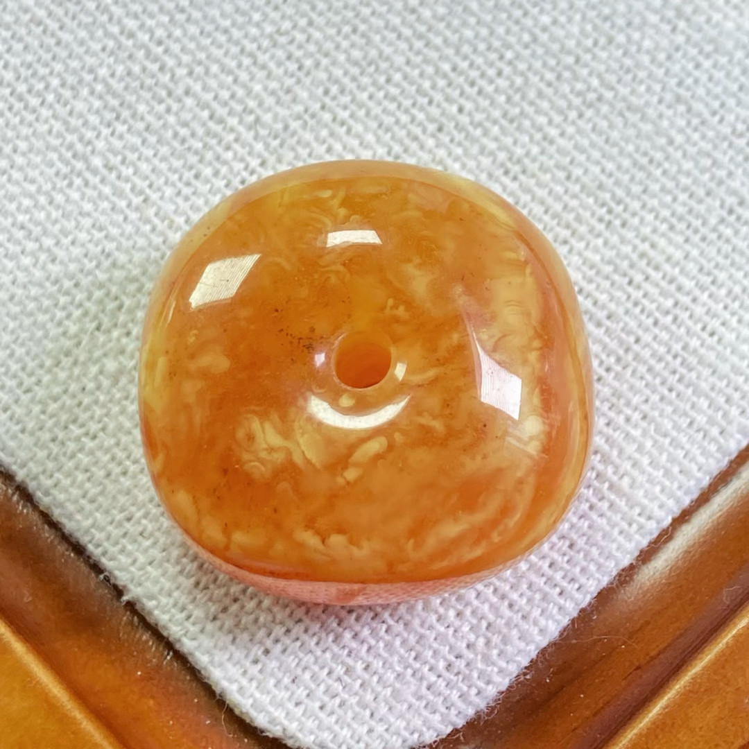 0914天然无优化俄料蜜蜡花白蜡千层雪厚墩子多用平安扣一图一物