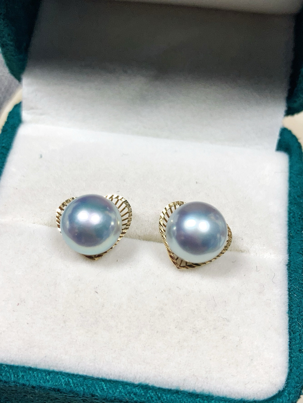 Z02003黄金镶嵌海水珍珠天然无调色真多麻爱心耳钉