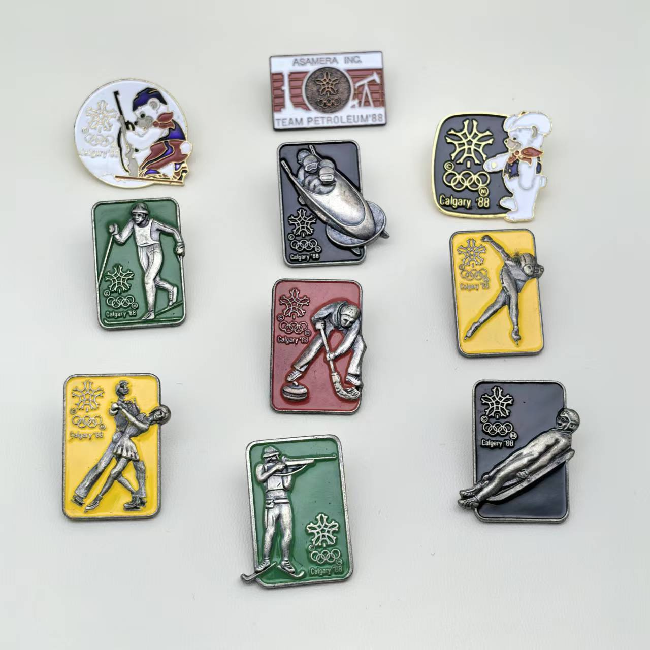 1988年加拿大卡尔加里冬季奥运会徽章 历届冬奥会收藏品早期冬奥