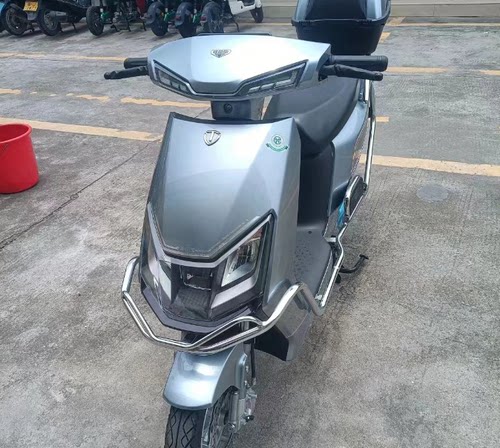 台铃X3新款电动车X3EB外壳电动车壳子配件前围前泥板挡水板灯具