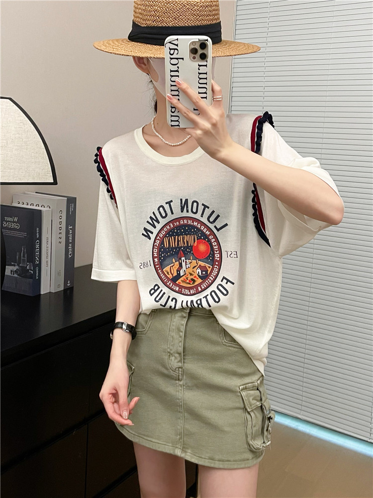 圆领套头字母印花薄款天丝针织衫
