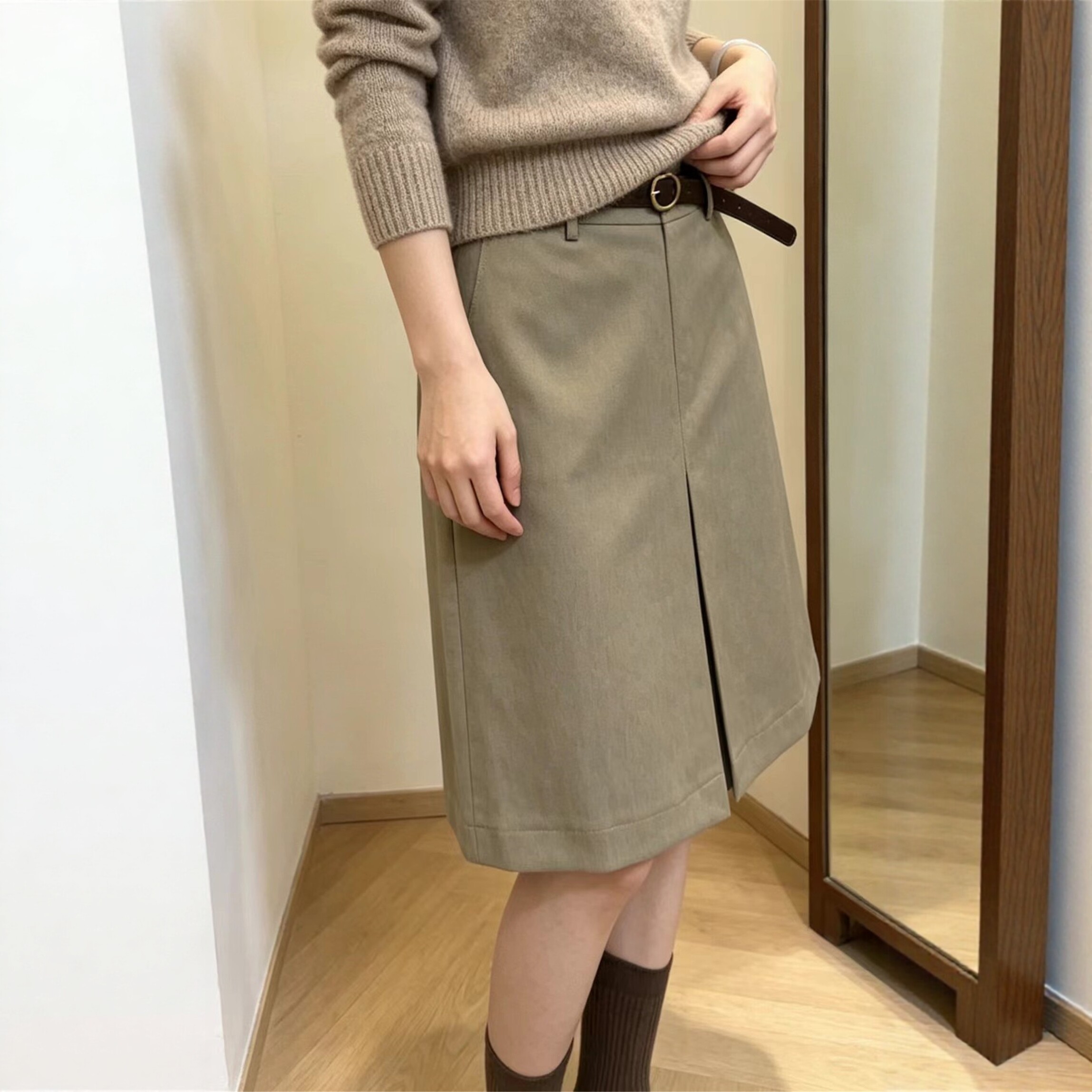 欧洲站高腰A字半身裙女中长款显瘦百搭开叉裙纯色通勤穿搭秋季女c
