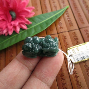 保真新款霸王小貔貅小吊坠蓝水危料A货纯天然翡翠玉75025实物拍图