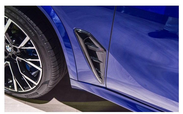 适用于宝马新x5 x5m f95 g08 碳纤维 改装 叶子板侧风口 替换侧鳃