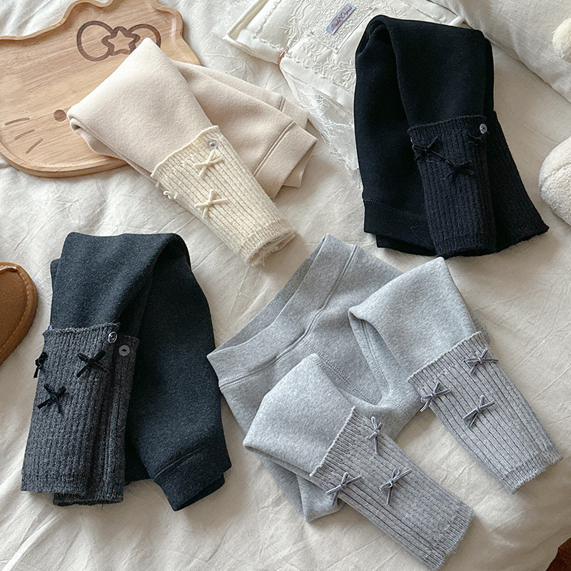 谢金毛童装2025冬季韩版无骨贴条缝合900克加厚打底裤女童裤百搭