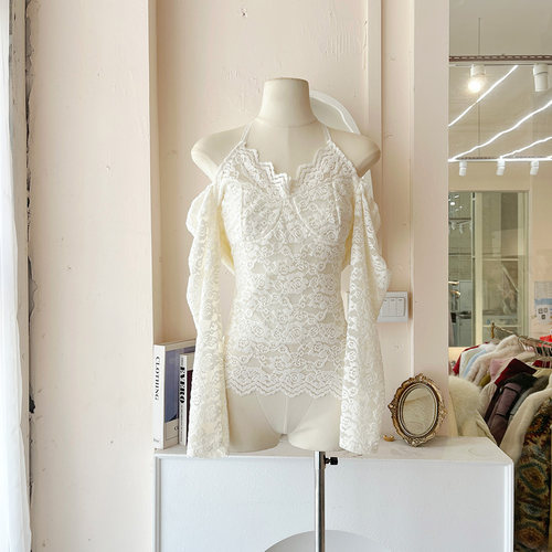 LHTE青青大码女装 法式纯欲性感喇叭袖挂脖白色蕾丝打底上衣C5397