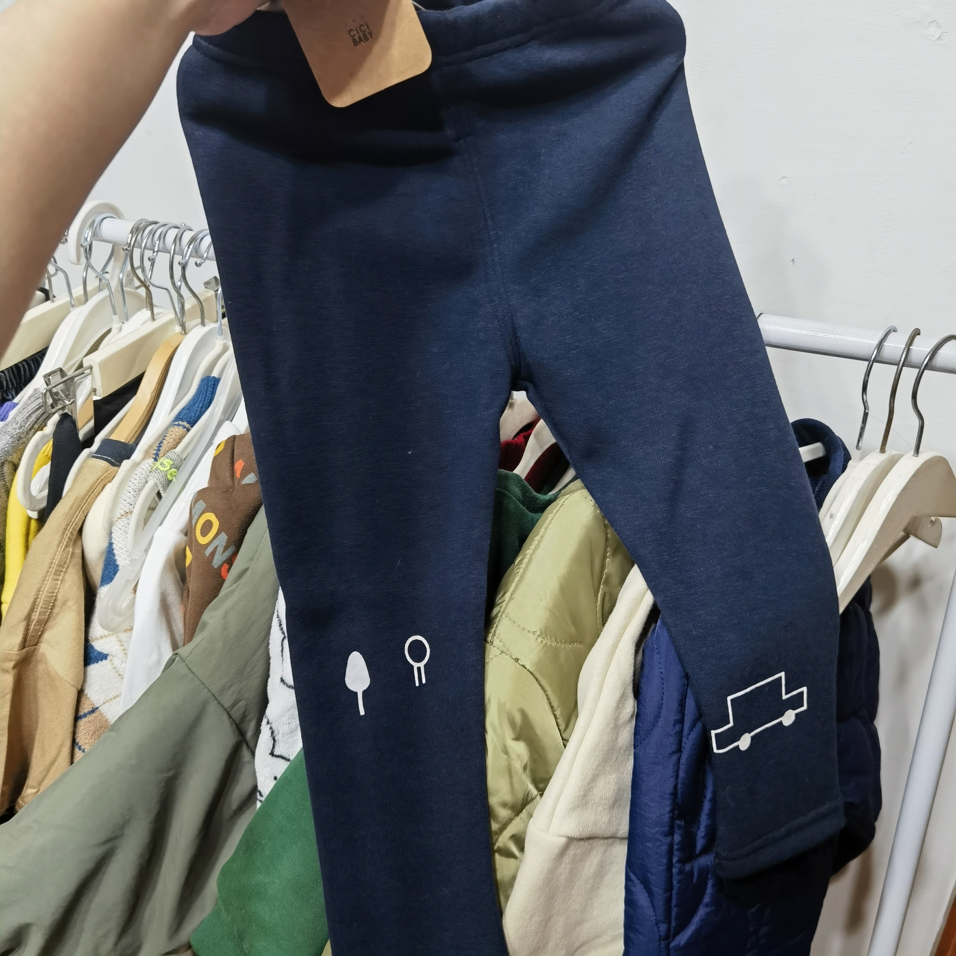 加绒牛仔裤新款上市9个月直筒优质男女通用亲子精品打底裤不退换