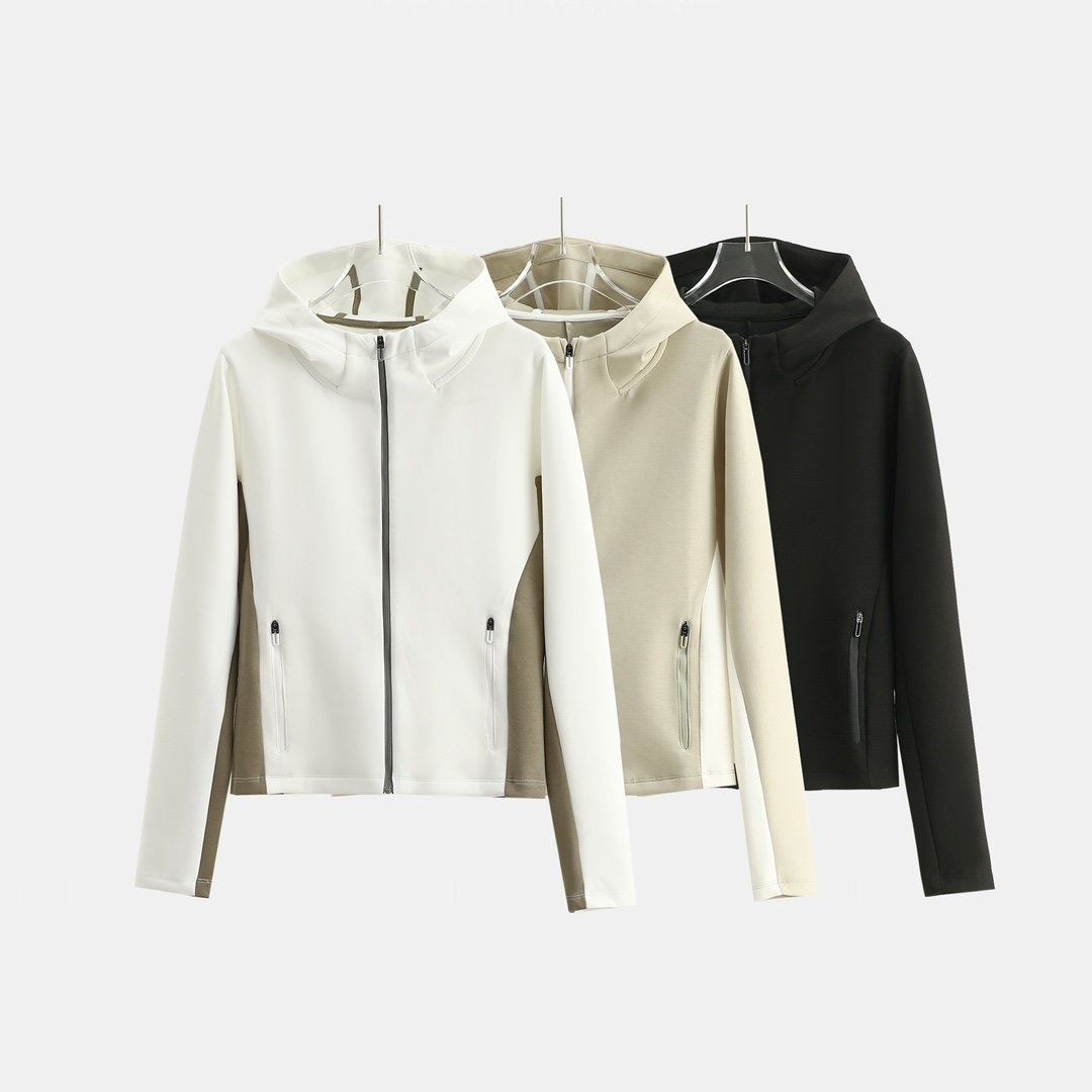 轻又暖DST显瘦女士拼接连帽外套