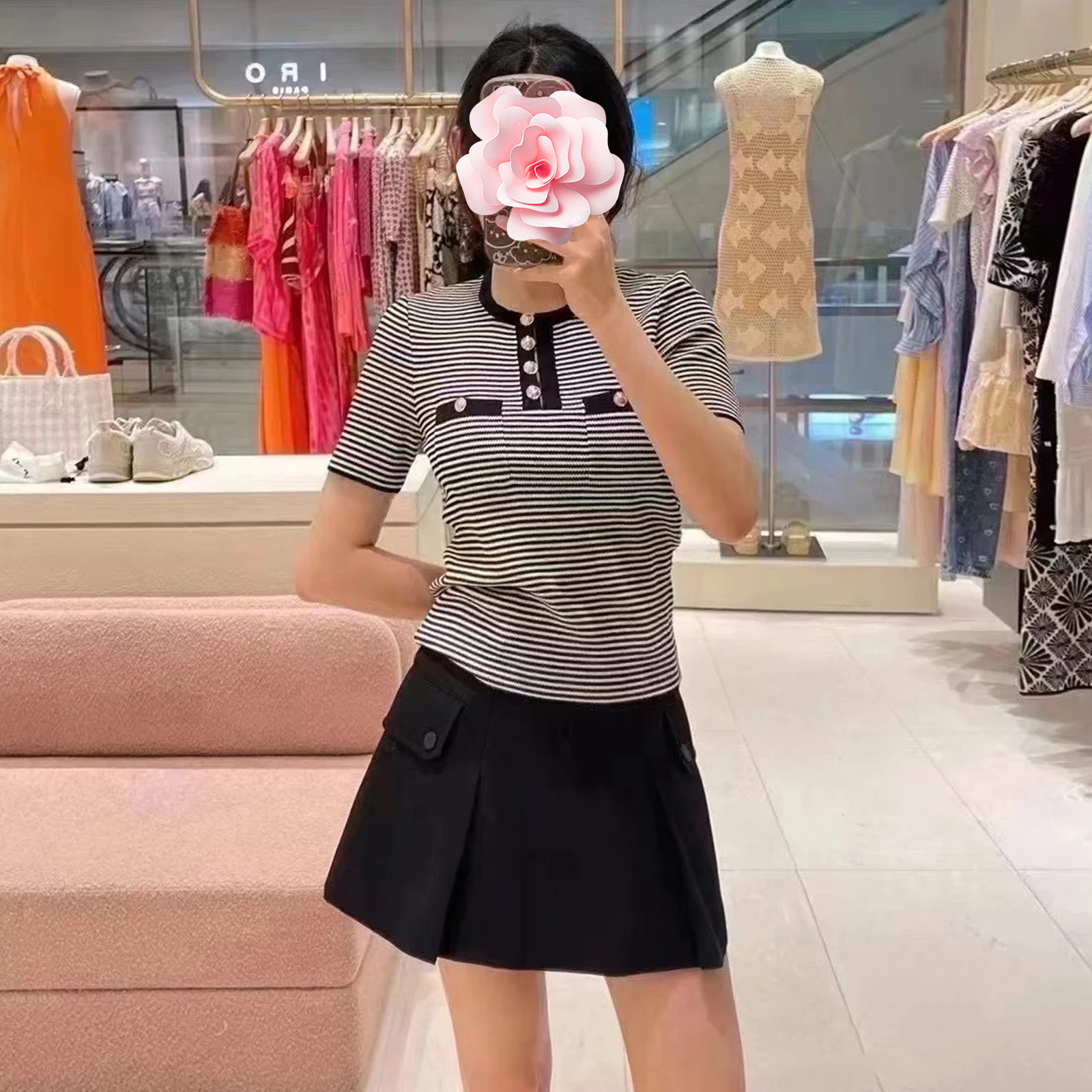 活力减龄 银扣半开胸 小口袋 黑白条纹弹力修身短袖针织衫