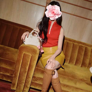 刘浩存同款 不退不换 25新款 特惠269 拉链半开胸羊毛背心 原429