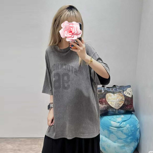 不退不换 原469 特惠279 25新款 马思纯同款 斑驳字母T恤+连衣裙