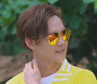 二十四小时陈坤徐峥韩庚尹正同看墨镜偏光开车潮流度假太阳眼镜