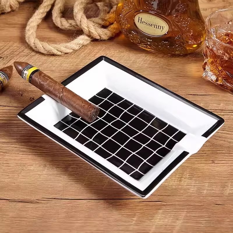 LUXFO朗佑雪茄陶瓷烟灰缸大号双烟槽设计鳄鱼格纹家用客厅摆件